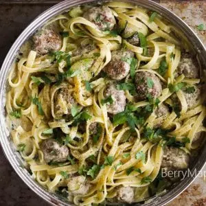 Skinny Fettuccine Alfredo with meatballs