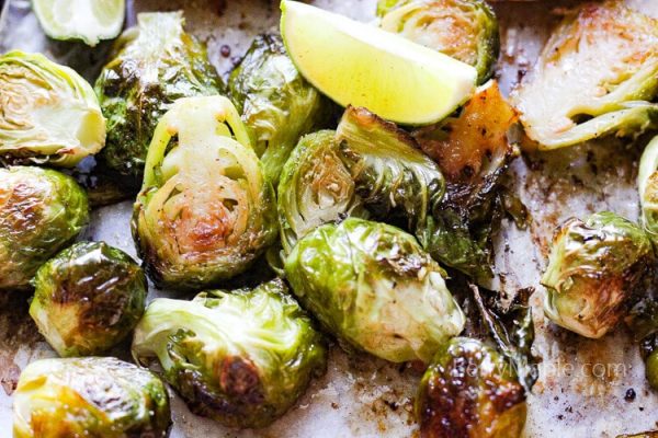 One pan buttery garlic salmon with brussels sprouts - Berry&Maple