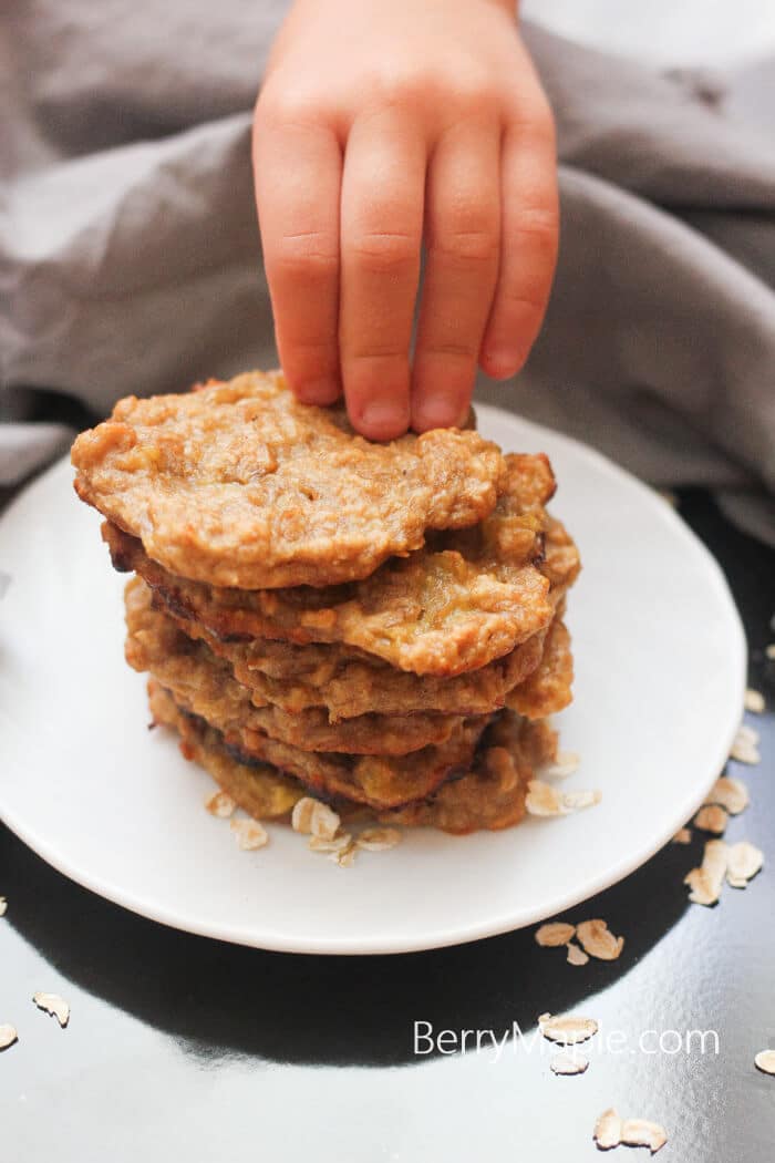 healthy banana oatmeal cookies