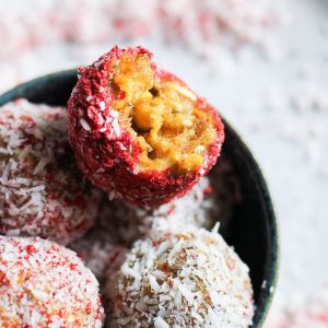 raw vegan mango strawberry energy balls