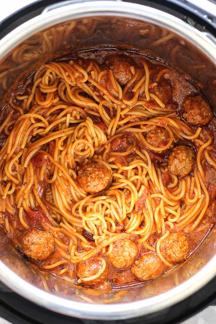 Instant pot pasta with meatballs 