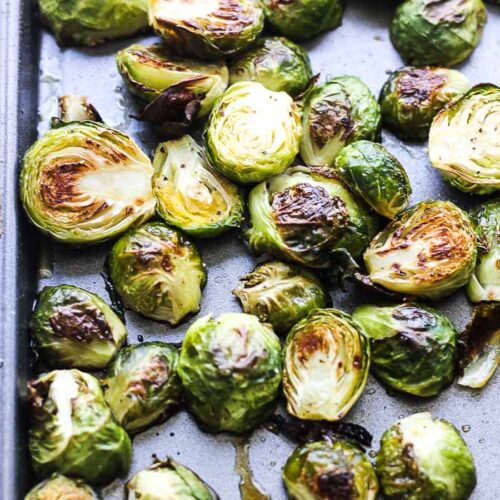 Maple roasted brussels sprouts - Berry&Maple