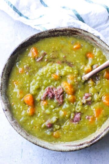 split pea soup bowl