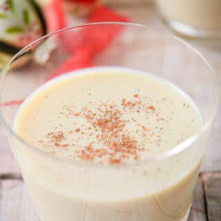 eggnog cocktail