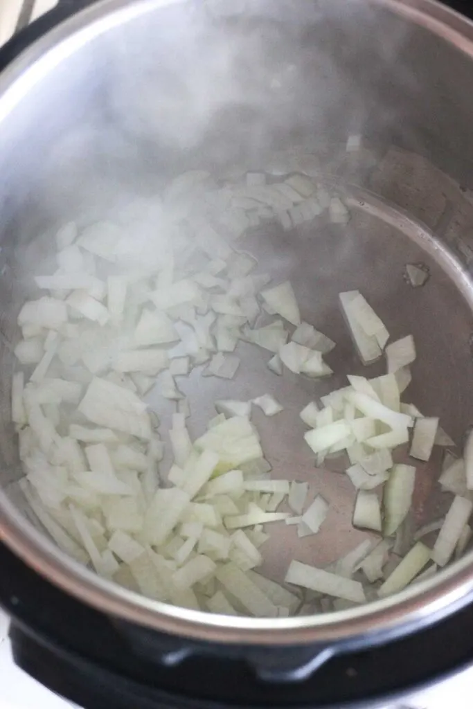 sauteing onions in instant pot