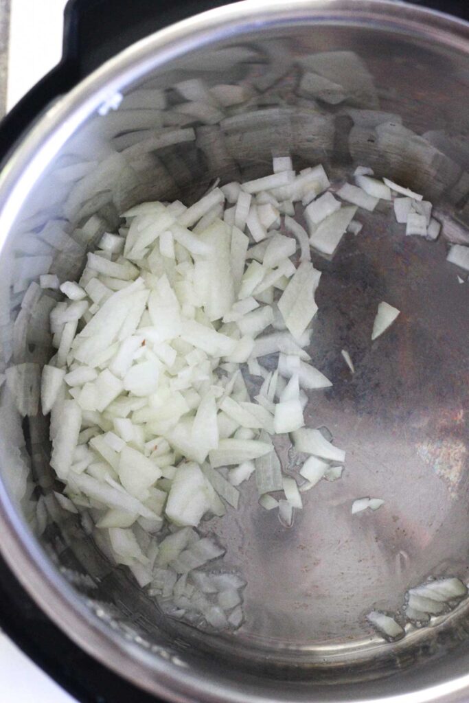 sauteing diced white onions in instapot