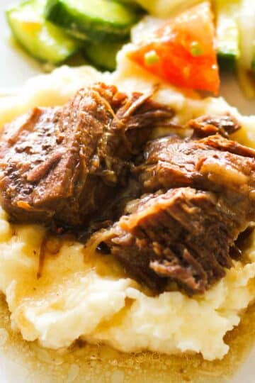 georgia pot roast with mashed potatoes